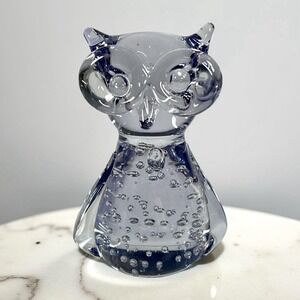 VTG Abbott Art Glass Owl Paperweight Clear Controlled Bubbles Purple Hue 4"